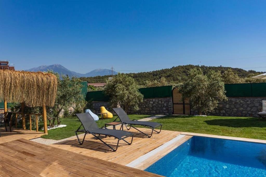 Villa Zeytin Havuzlu Jakuzili Фетхіє Екстер'єр фото